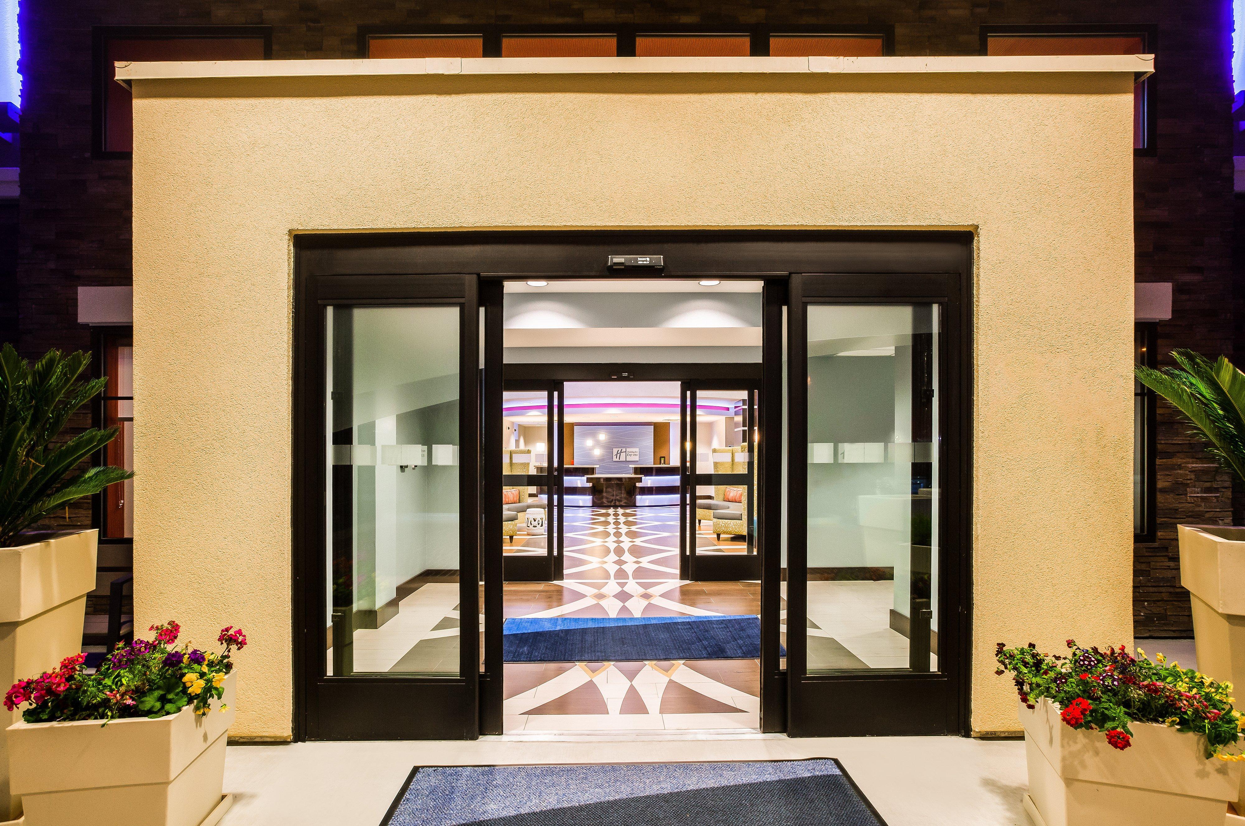 Holiday Inn Express & Suites Eureka By Ihg Eksteriør bilde