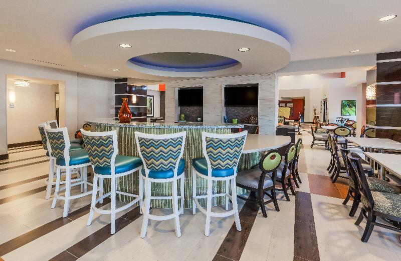 Holiday Inn Express & Suites Eureka By Ihg Eksteriør bilde